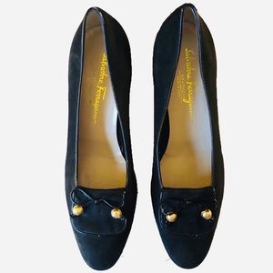 Salvatore Ferragamo Classic Black 2” Heel gold embellishments with bow  size 10